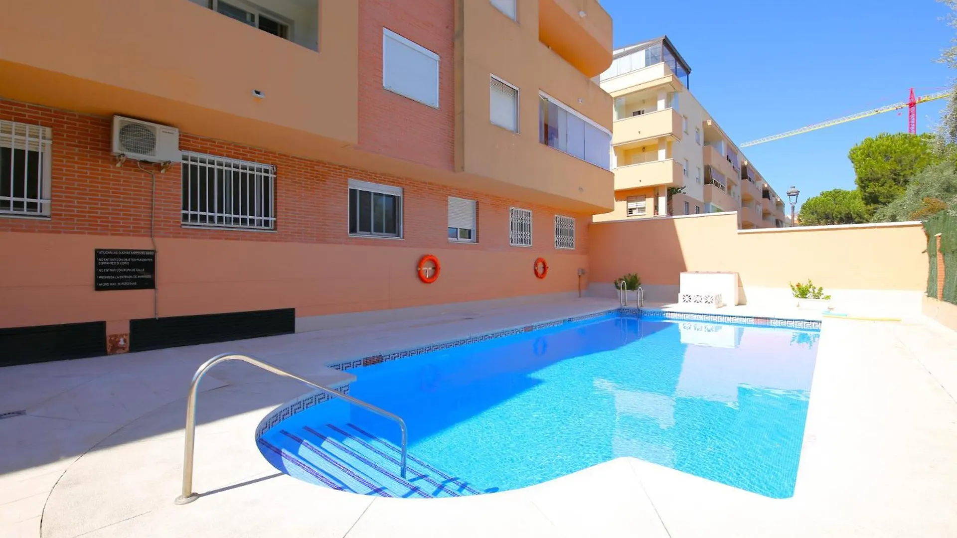 Estepona Town Apartment Carmen