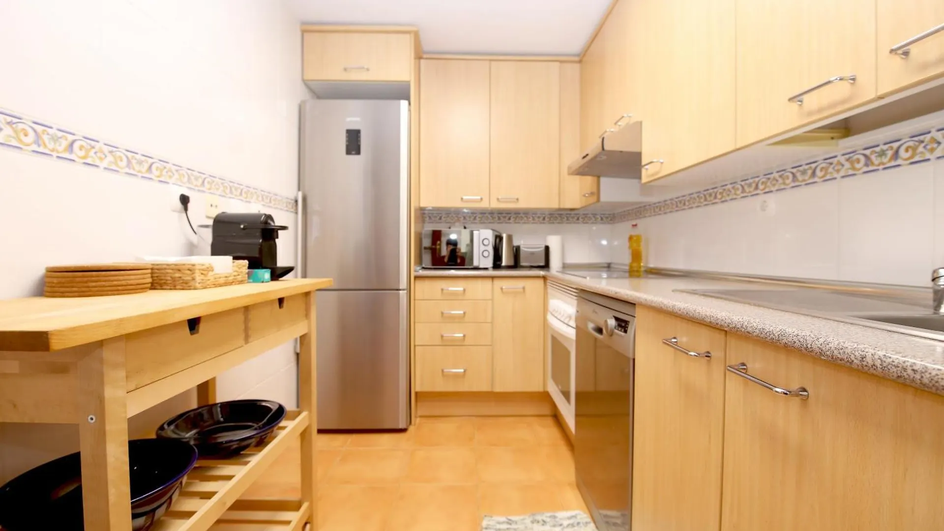Estepona Town Apartment Carmen